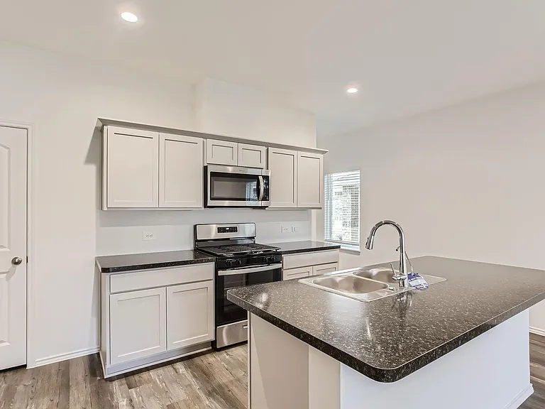 5703 Redstone Gardens Dr — Photo 10