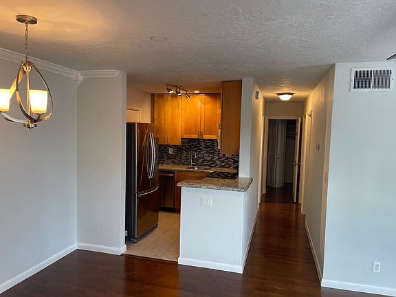 2nd image of 3020 NE 16th Ave #E208