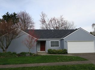 9811 SW Alsea Dr, Tualatin, OR