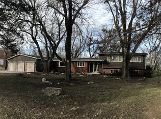 316 E Stanton Rd, Andover, KS 67002