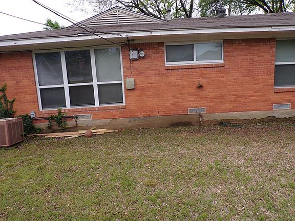2nd image of 708 Downing Dr