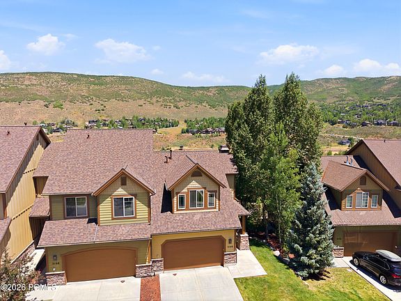 5th image of 3148 W Lower Saddleback Rd