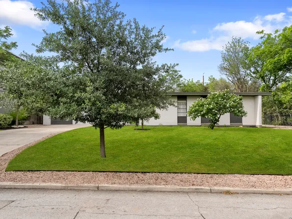 501 THELMA DR, Olmos Park, TX 78212