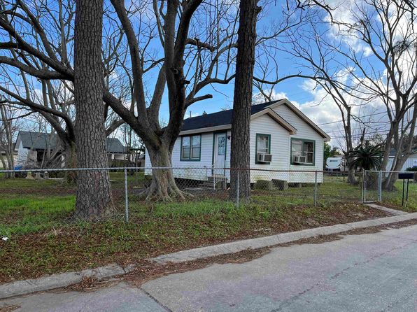 240 Boudreaux St