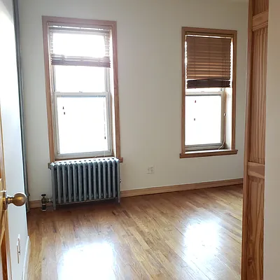 Rented by Brooklyn Real Inc | media 11