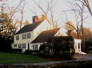 7 Monroe Rd, Wellesley, MA 02481