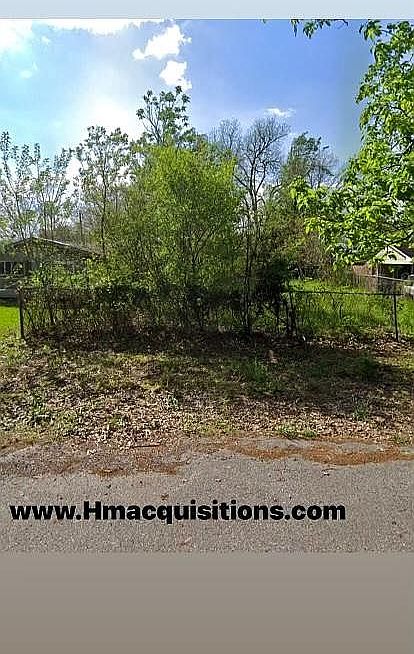 2nd image of 1006 Caldwell Dr