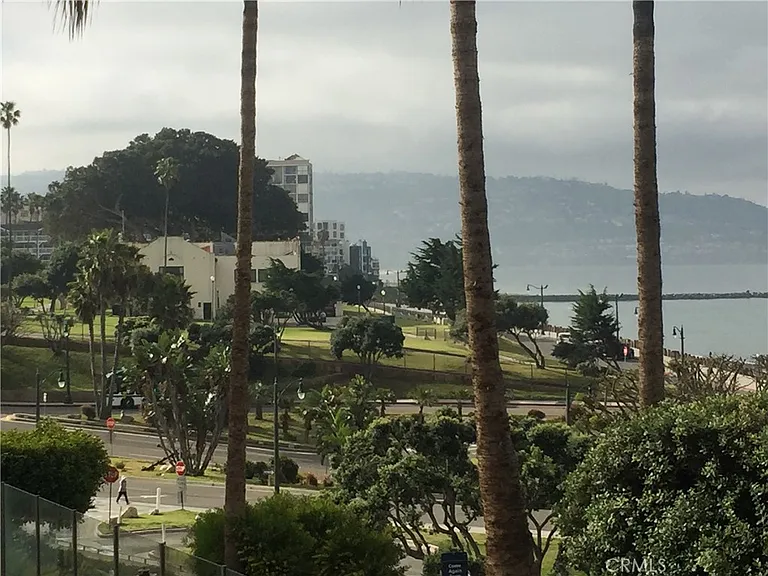 620 The Vlg #107 — Photo 27