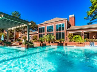 10X Woodway Square, Houston, TX 77057