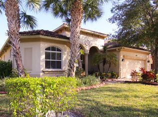1771 Palisades Dr, West Palm Beach, FL 33411