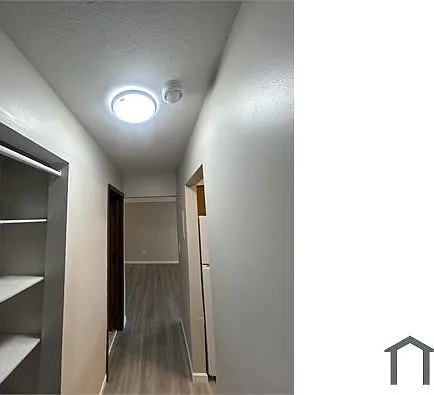 1630 Marion St — Photo 7