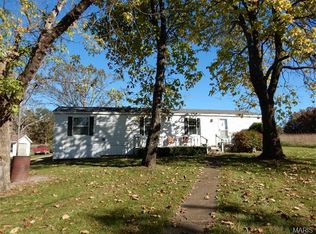 905 N Hobby Hut Rd, Leasburg, MO 65535