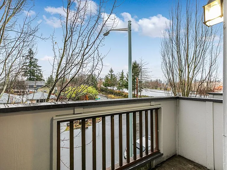 13409 NW Sherry St — Photo 23