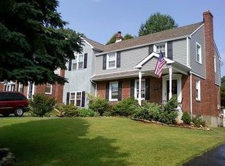 14072 Erwin St, Philadelphia, PA 19116