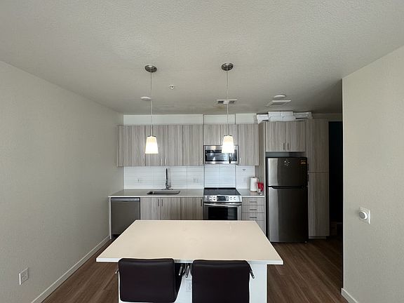 4th image of 13253 E 13th Pl #0