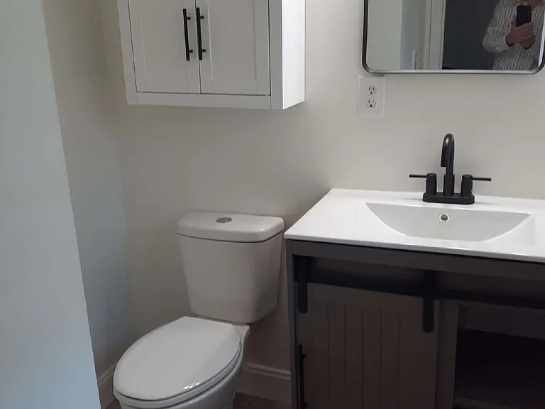 5142 Hillwood Dr — Photo 6