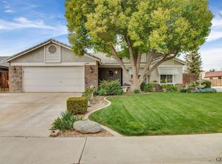 4400 Mattnick Dr, Bakersfield, CA 93313