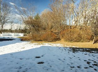 17 Lucille Ave, Lewiston, ME 04240