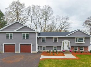 15 Antrim Rd, Peabody, MA 01960