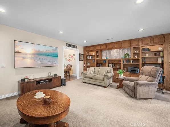 5323 Fidler Ave, Lakewood, CA 90712