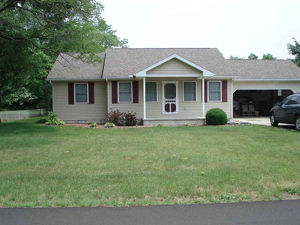 1st image of 308 S McGill St