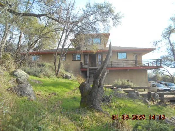 17597 Misty Dawn Ln, Grass Valley, CA 95949