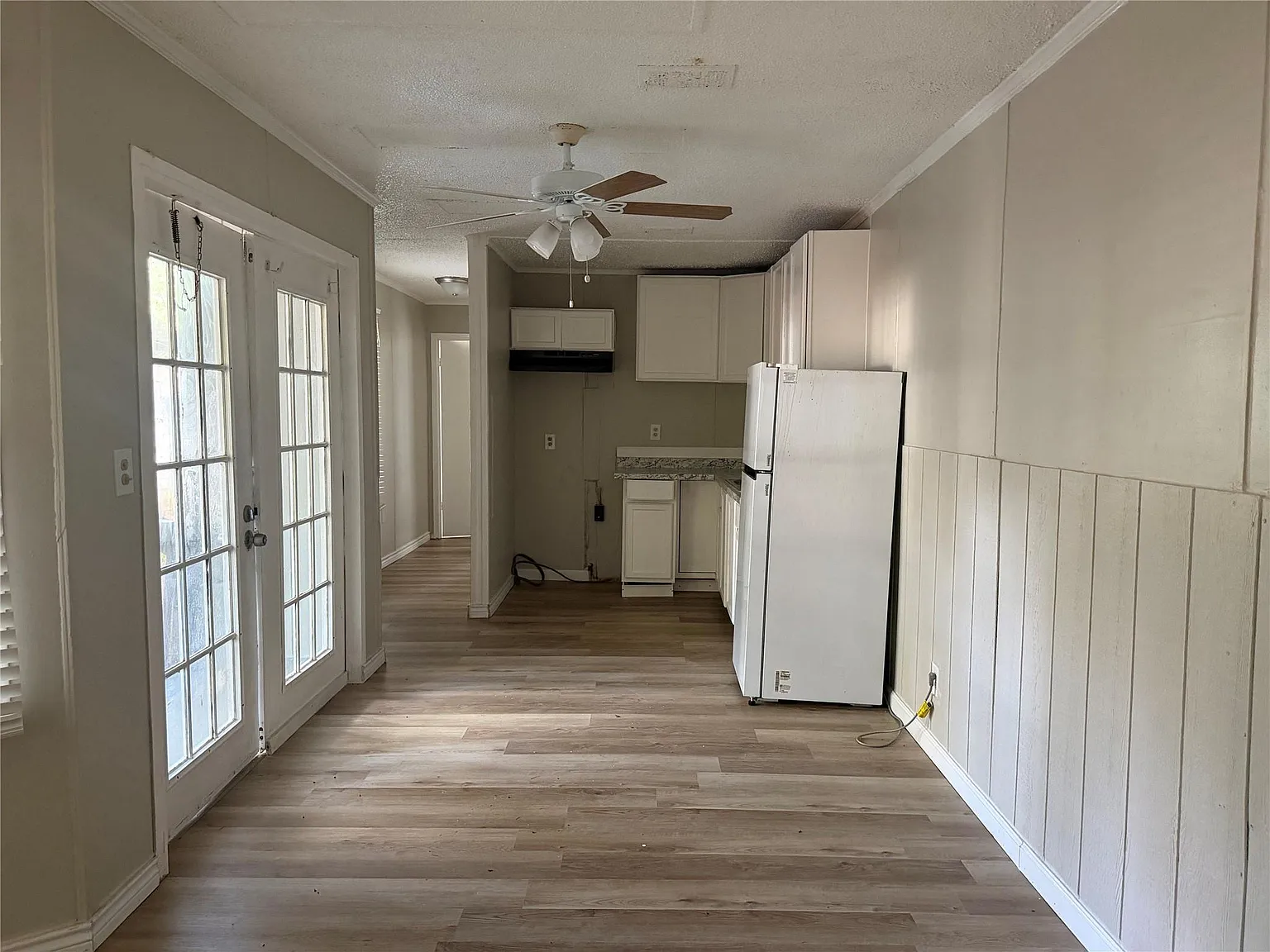 2 bed, 1.0 bath, 700 sqft, $900 — Photo 4