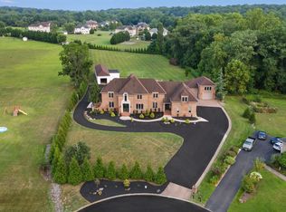 120 Fox Chase Ct, Woolwich Township, NJ 08085