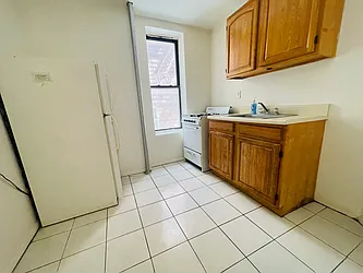 Rented by Zjama Realty Corp