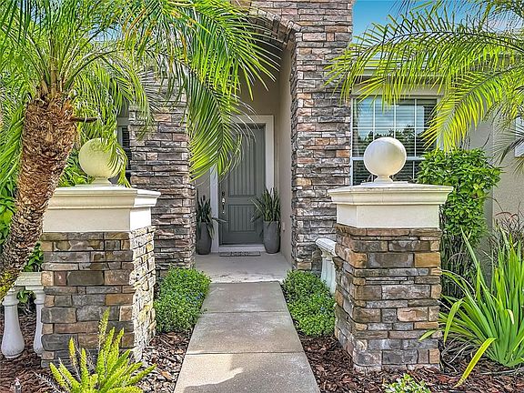 4th image of 15401 Azra Dr