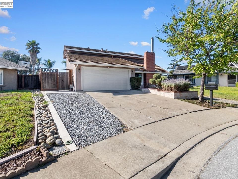 1st image of 36671 Ponderosa Ct