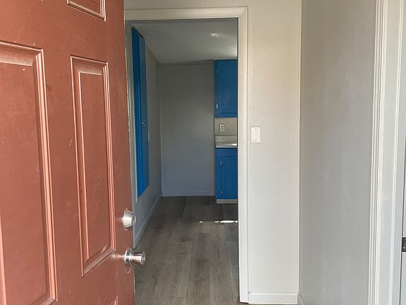 5th image of 2815 Regent St