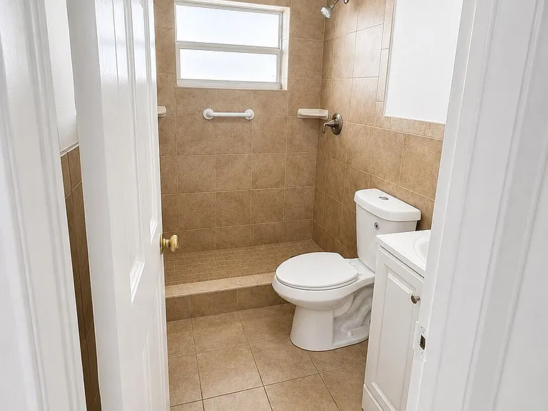 2620 E Way #10 — Photo 5