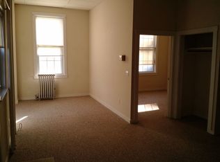 571 Cumberland Ave APT 1, Portland, ME 04101