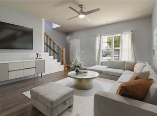 4212 SW Comstock Ave, Bentonville, AR 72712