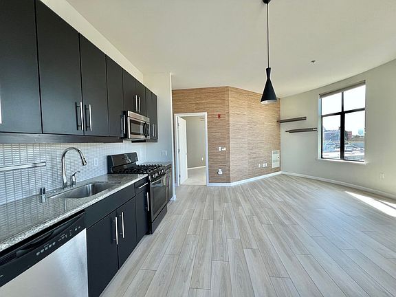 4th image of 3801 San Pablo Ave APT 312