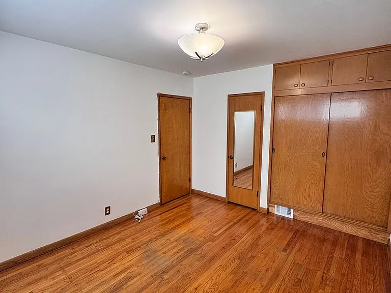 4531 E Shaw St — Photo 17