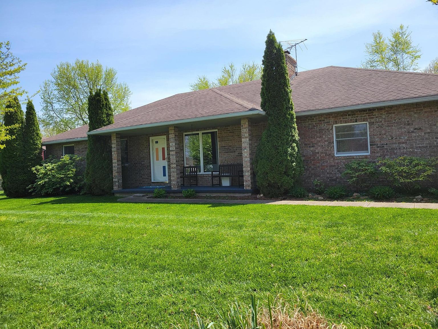 1808 South Hedgewood Drive, Bolivar, MO 65613 Zillow