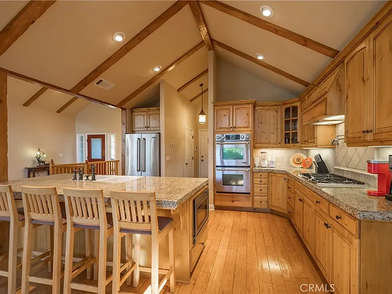 173 Grizzly Rd — Photo 11