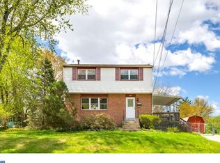 415 48th St, Pennsauken, NJ 08110