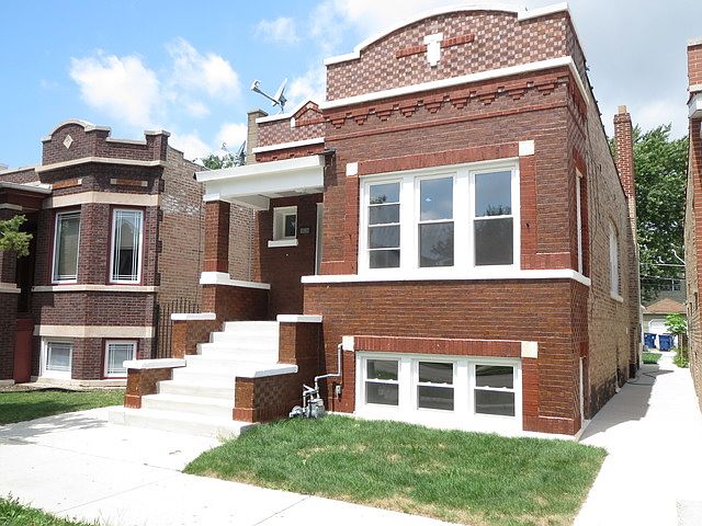 1st image of 5634 W 23rd Pl