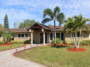 671 Percheron Cir, Nokomis, FL 34275