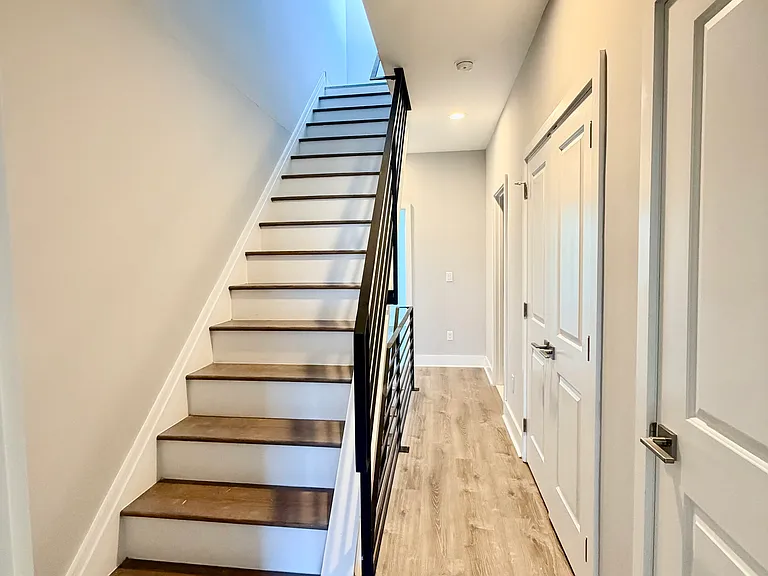 1302 N Marshall St #2 — Photo 21