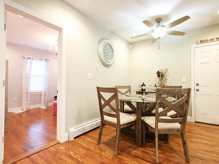 43-45 Belnel Rd #2 — Photo 8