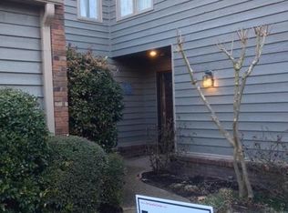 1984 Farmington Bend Dr, Germantown, TN 38138