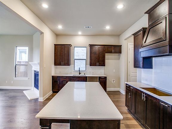 5th image of 4805 Spanish Oaks Dr