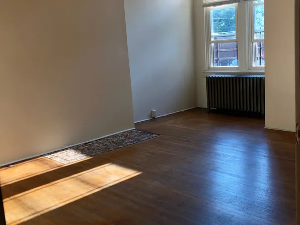 354 S Aiken Ave #A, Pittsburgh, PA 15224