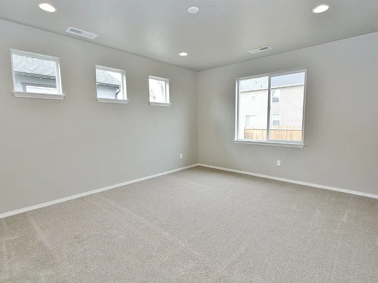 33 N Mingus Ave — Photo 14