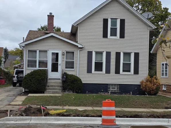 1014 71st STREET, Kenosha, WI 53143