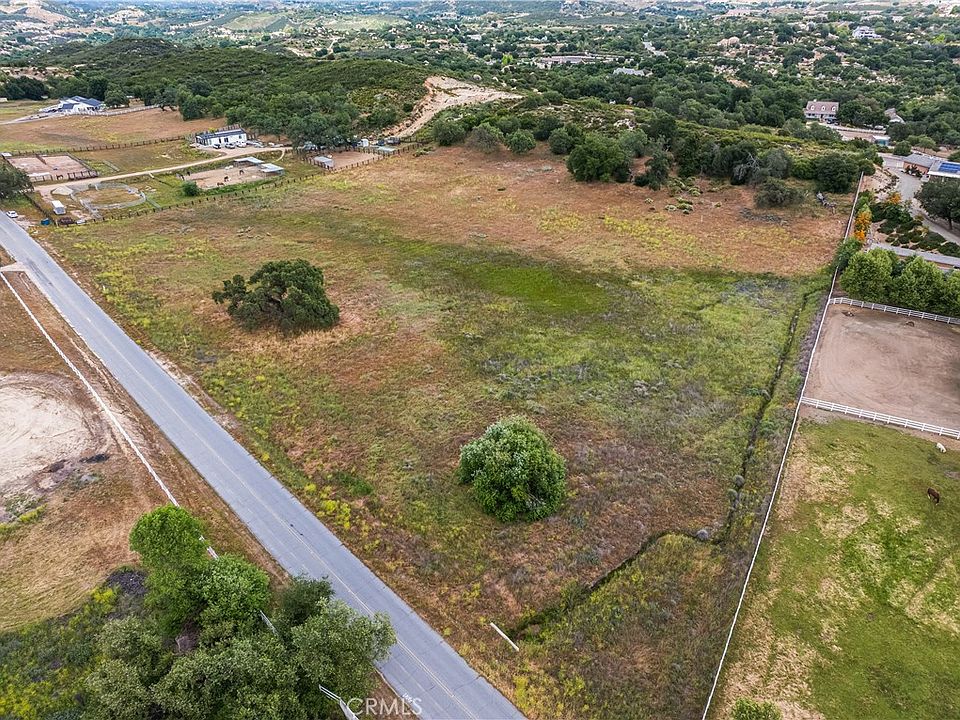 1st image of 41550 De Anna Ranch Rd